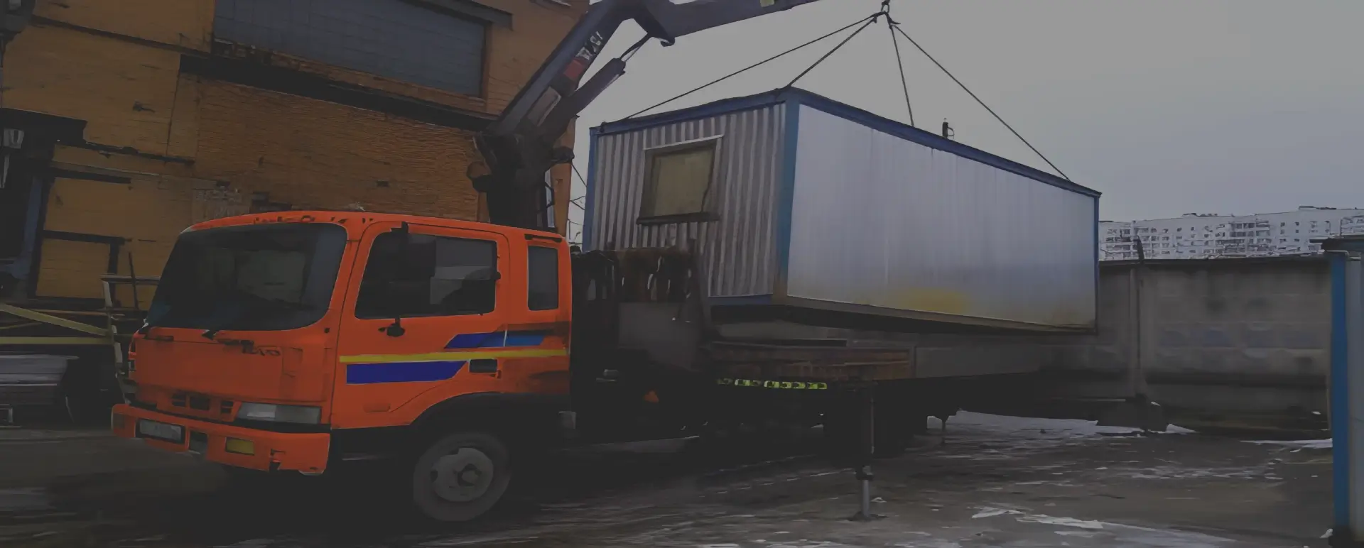 Получить уникальное предложение по перевозке негабаритного вагончика грузовым транспортом по России из Гурзуфа с гарантией безопасности